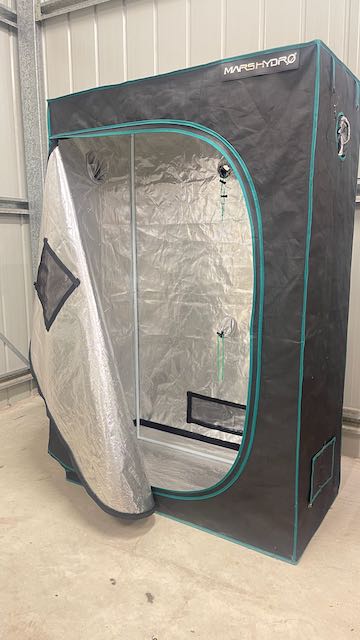 Marshydro Grow tent